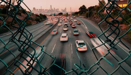 星空体育入口-雷丁客场不敌，保级前景蒙上阴影，雷丁近期战绩