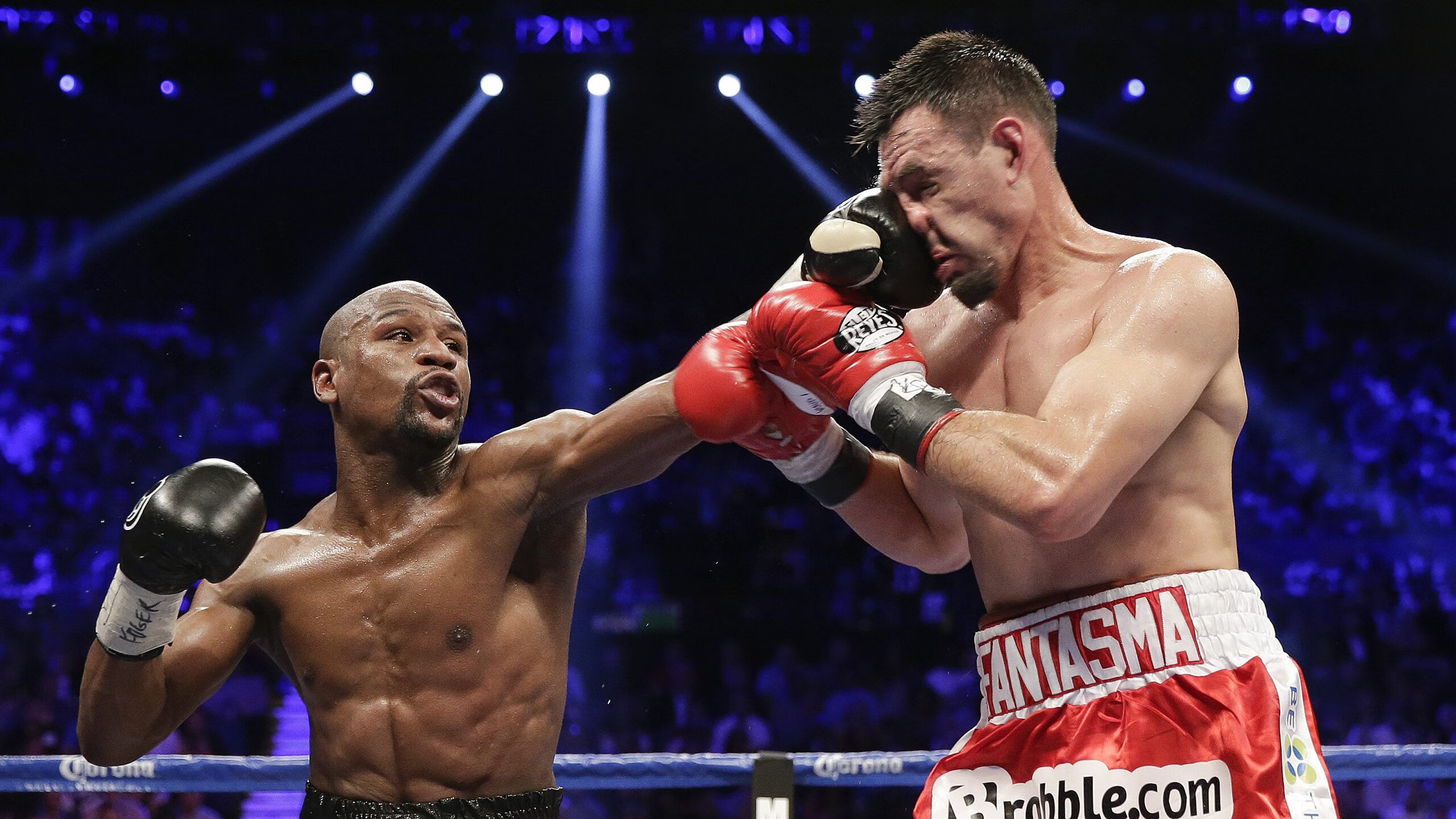 瓦伦西亚主场险胜比利亚雷亚尔，保持势头，瓦伦西亚队主场