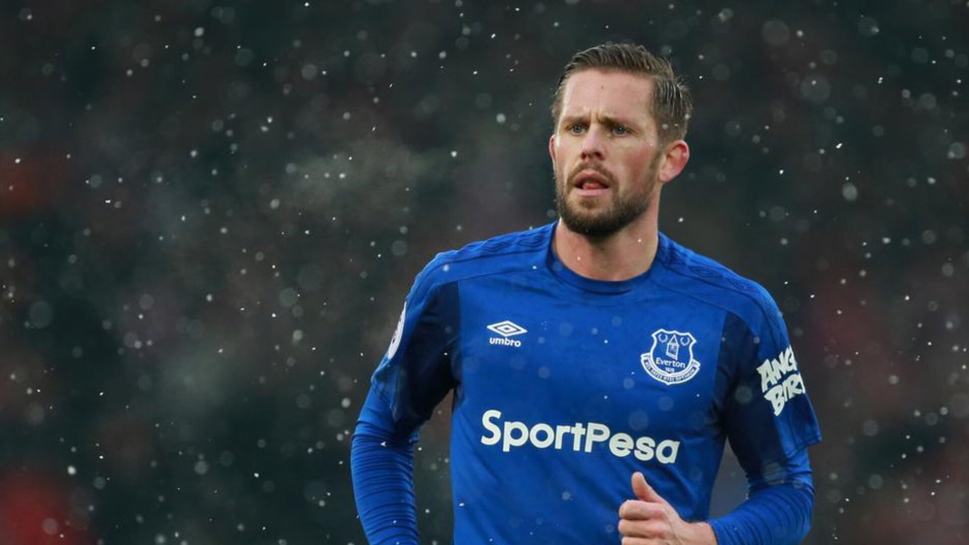 西班牙队大比分击败智利，美洲杯决赛临近，西班牙vs美国2021