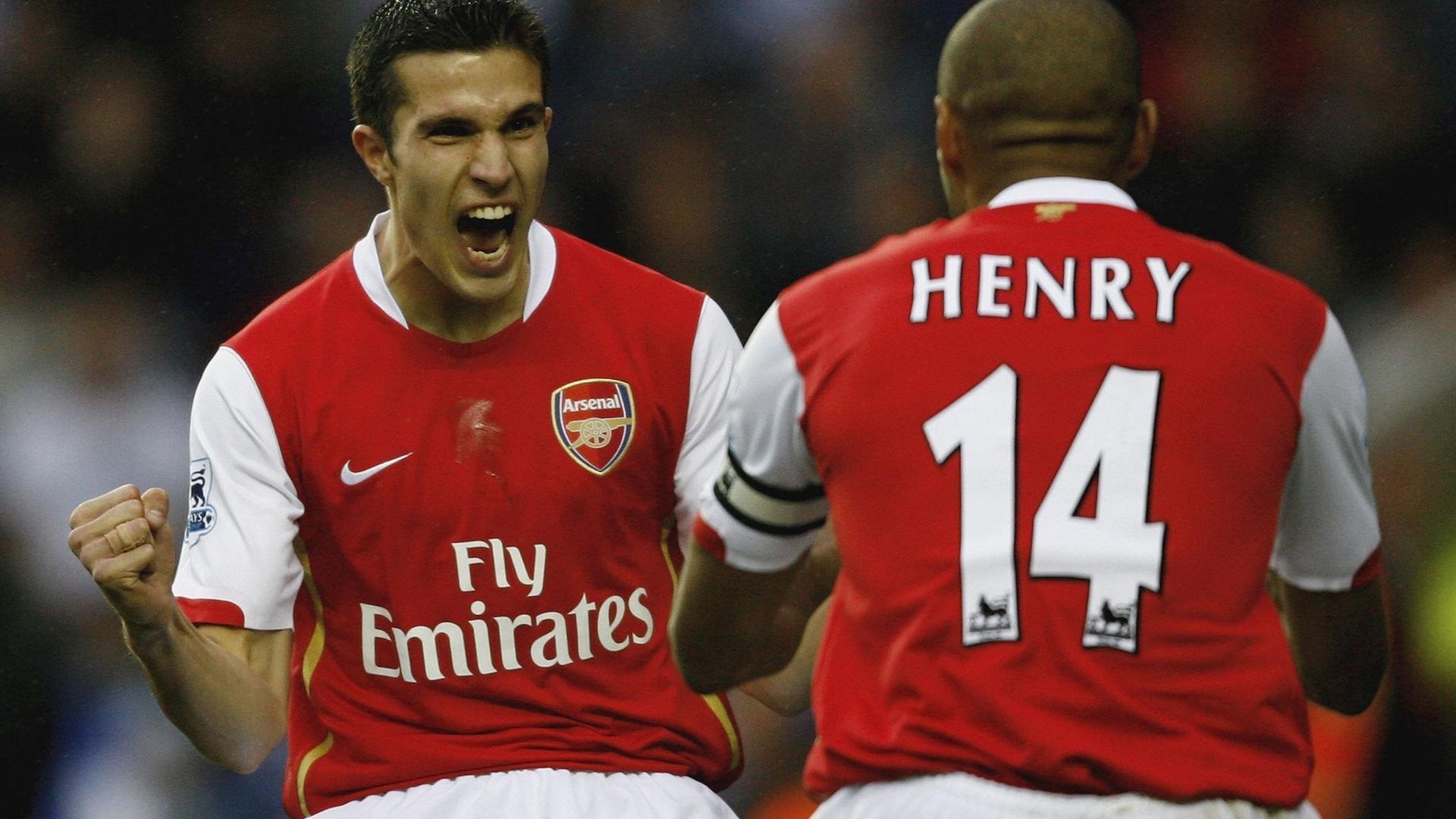 门兴格拉德巴赫中场组合默契，门兴格拉德巴赫首发阵容