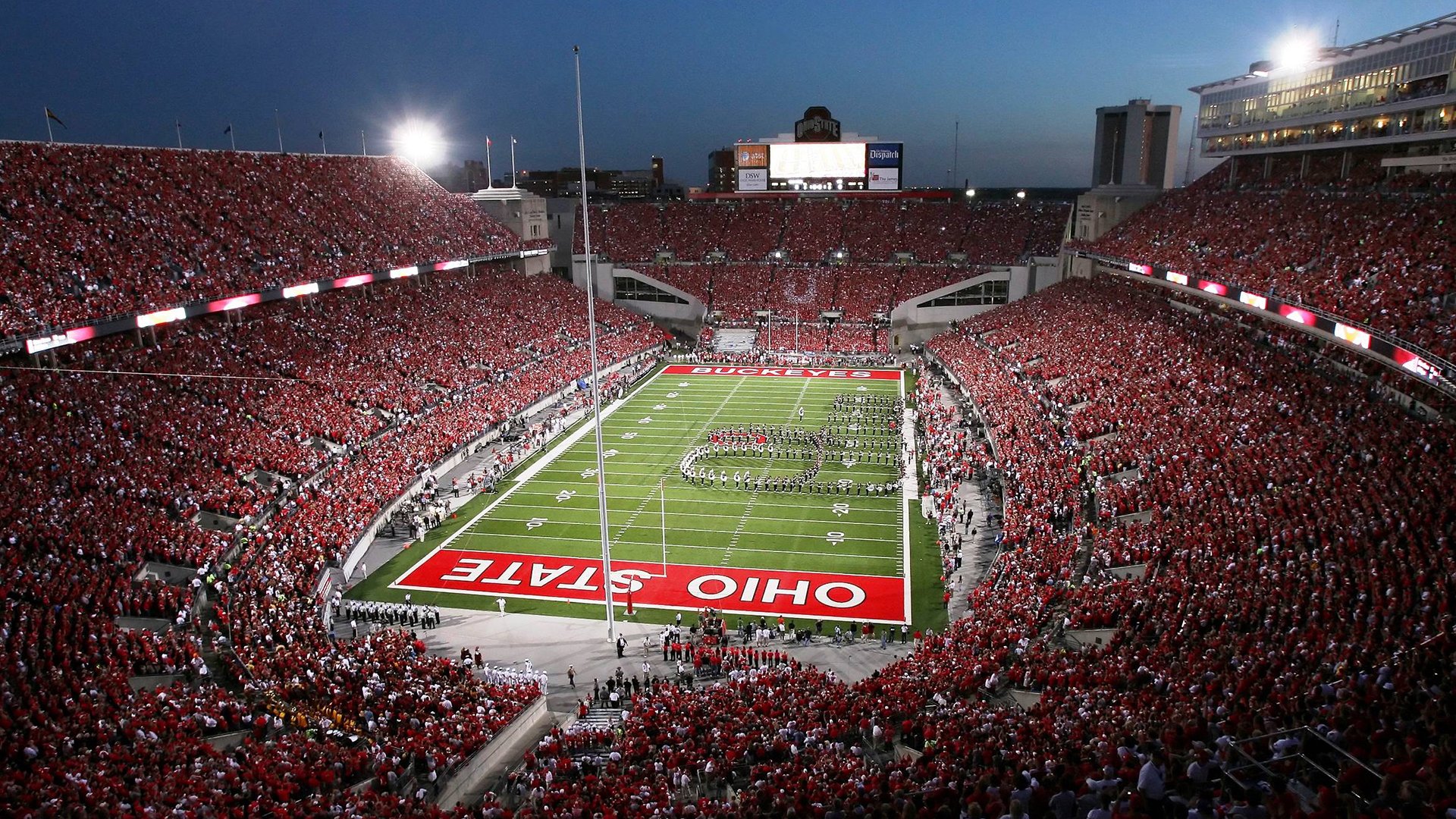 阿森纳在英超中击败伯恩茅斯，继续争冠，阿森纳 英超排名